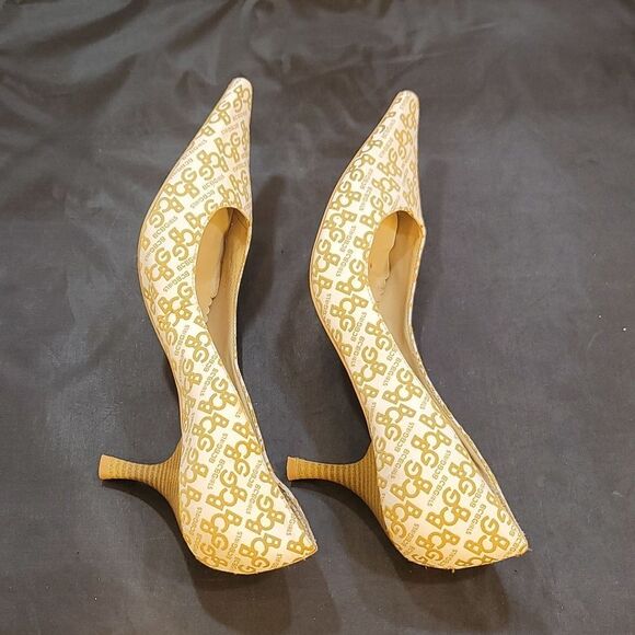 BCBGIRL POINTED TOE SLIP-ON WOMEN"S KITTEN PUMPS - Picture 15 of 16